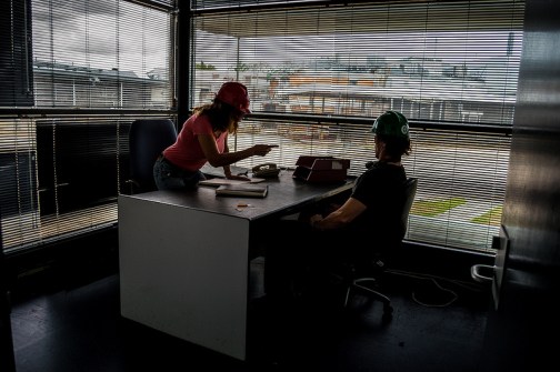 16539990935_64d6cc9647_c